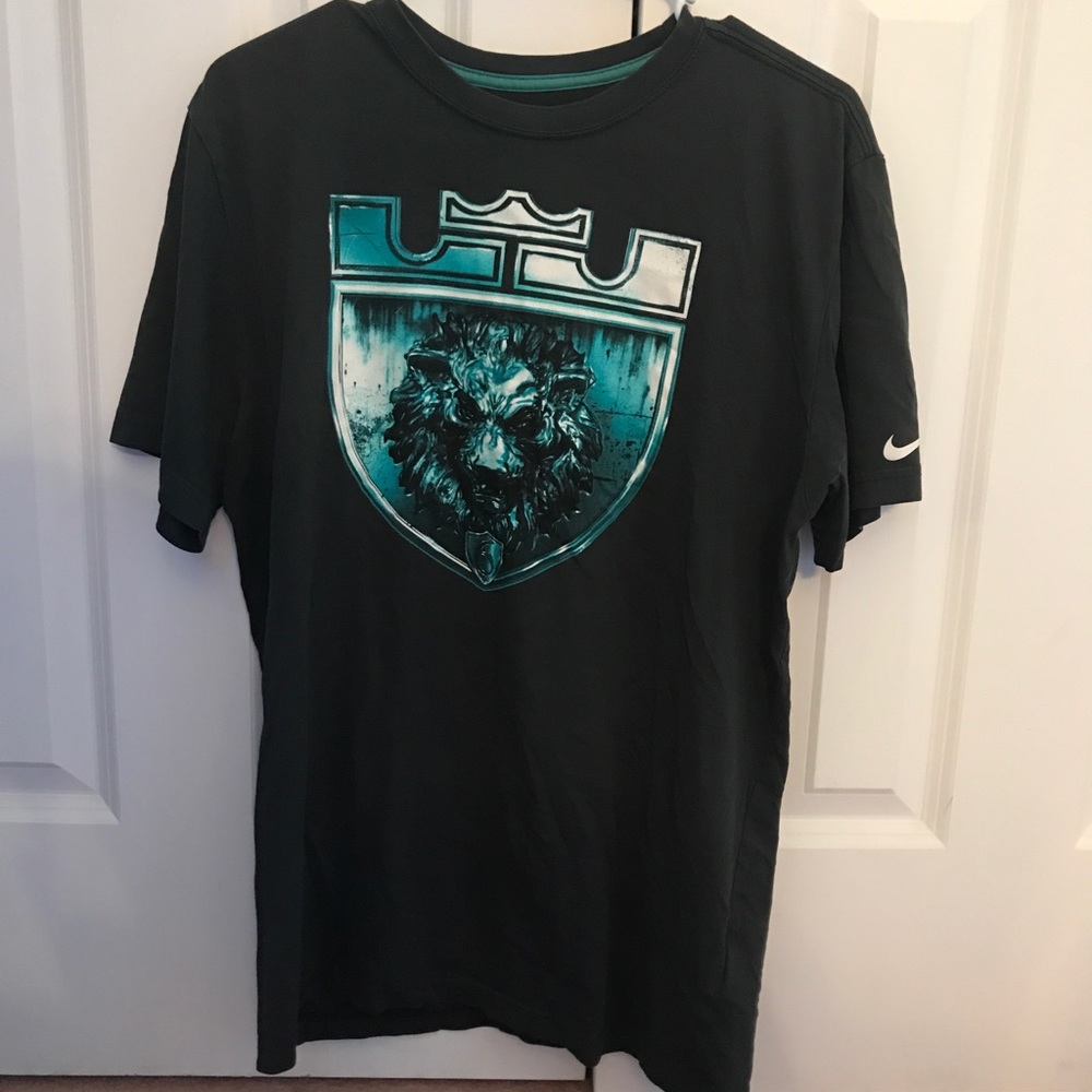 Lebron T-shirt